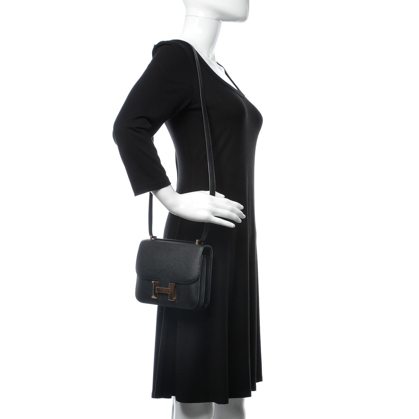 Epsom Constance 18 Black