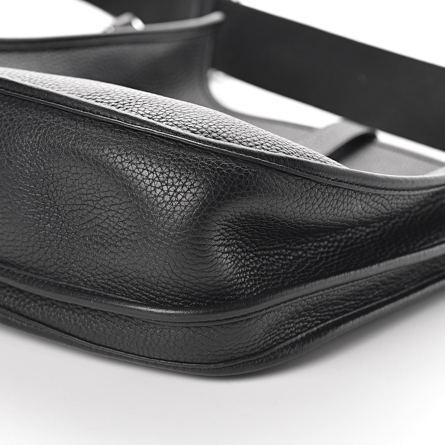 Taurillon Clemence Evelyne III GM Black