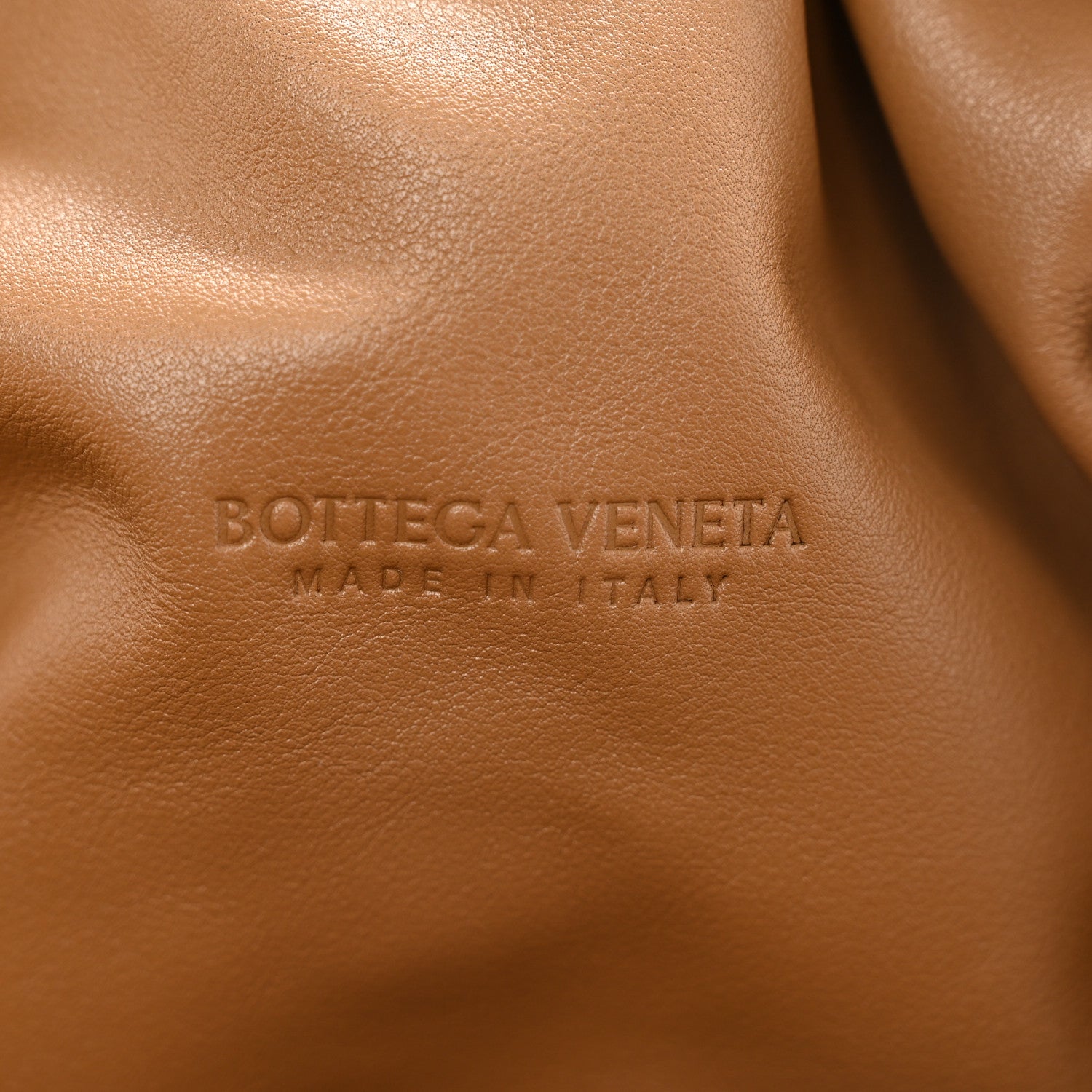 Bottega Veneta Smooth Butter Calf The Pouch Oversized Clutch Cammello 6 of 7