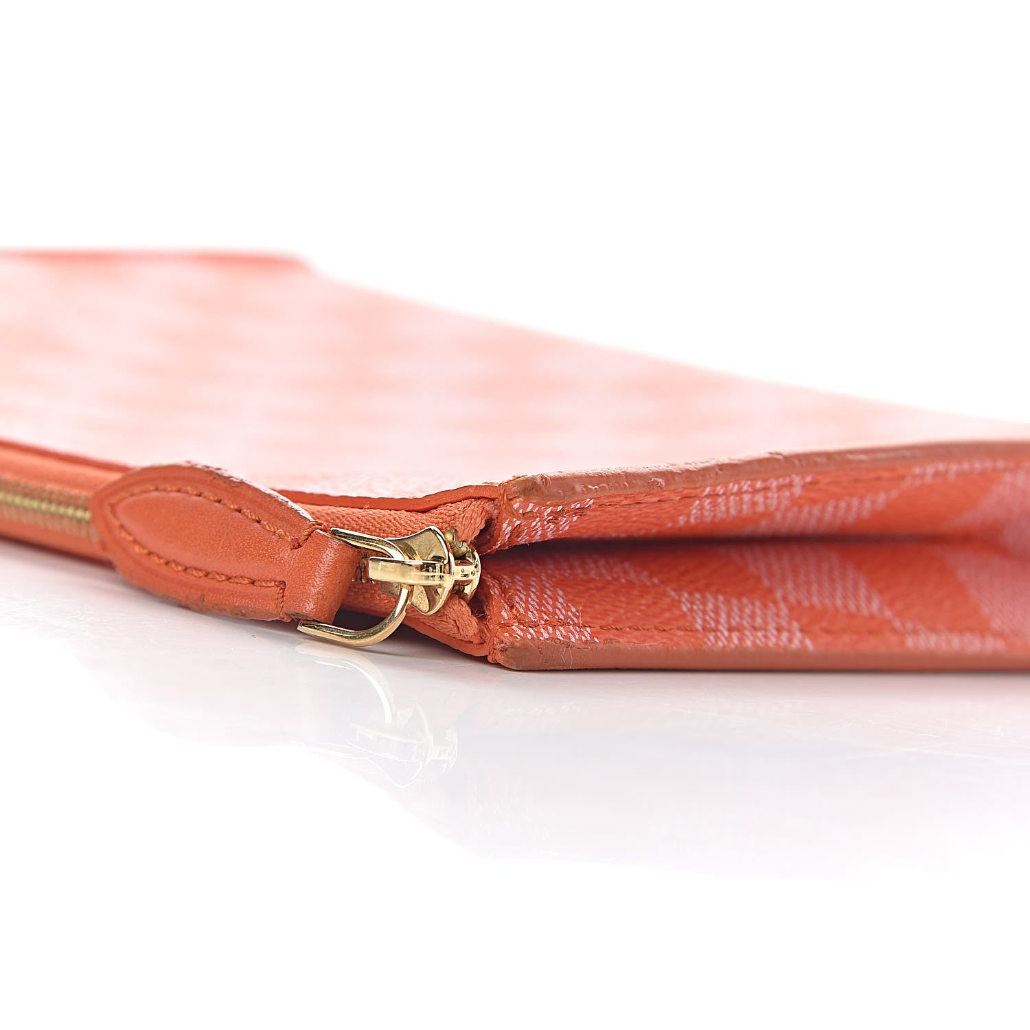 Louis Vuitton Damier Couleurs Element Clutch Piment 13 of 15