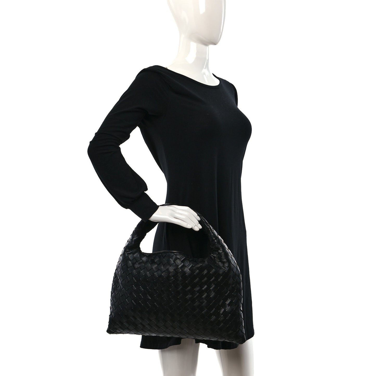 Calfskin Intrecciato Small Hop Black