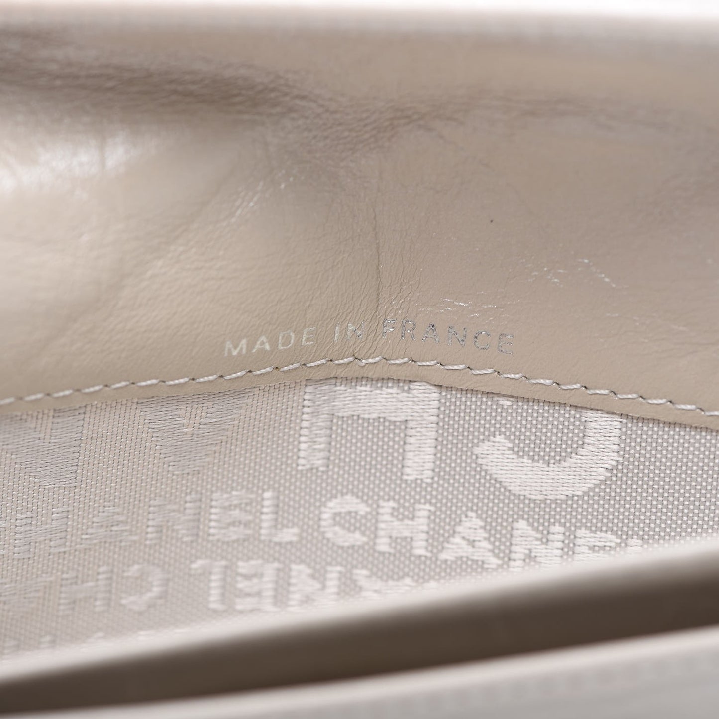 Aged Calfskin Quilted Cambon Quilted Yen Wallet Pearl