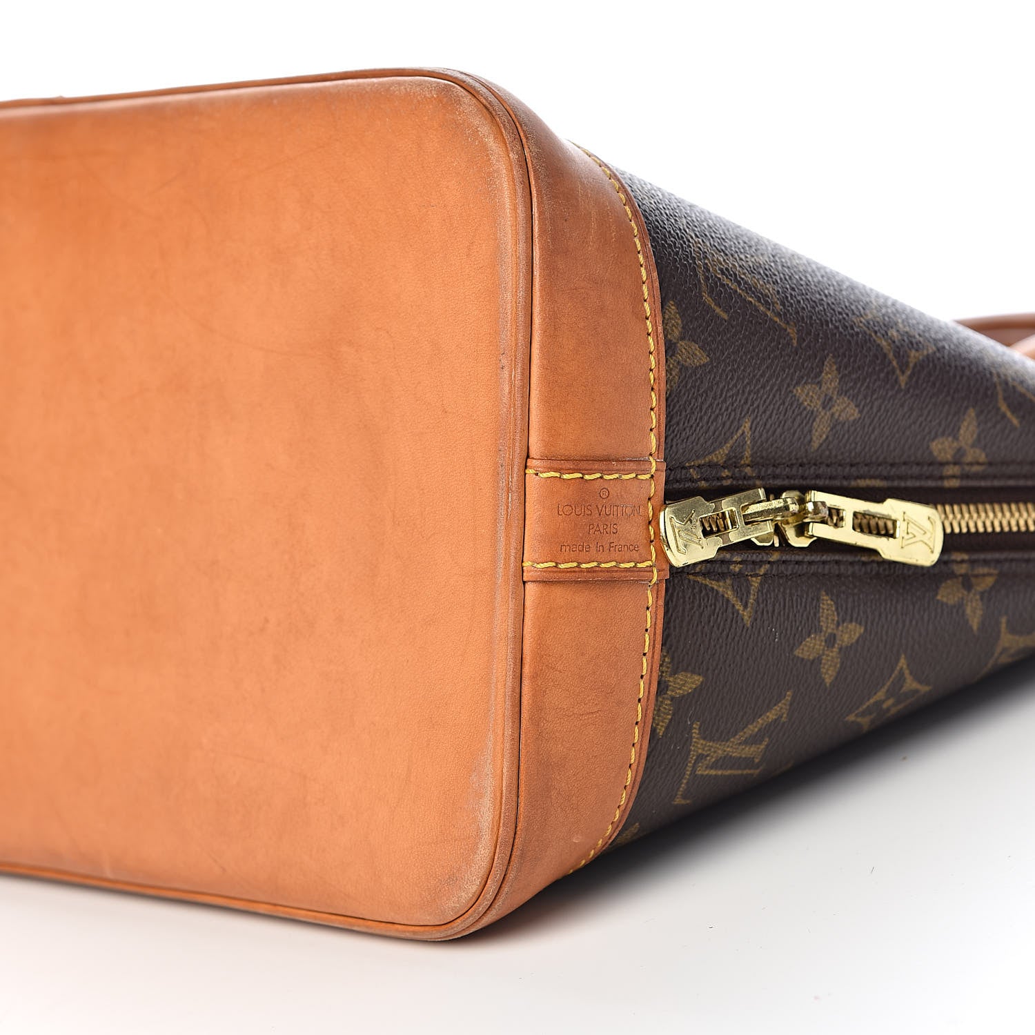 Louis Vuitton Monogram Alma PM 11 of 15