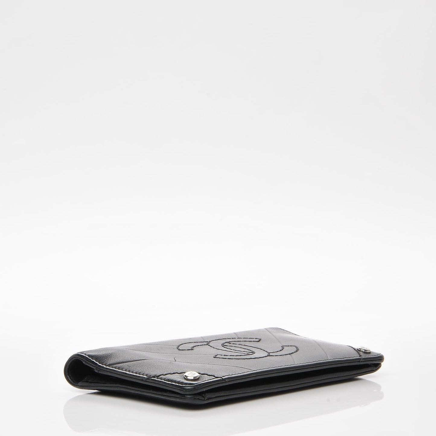 Calfskin Chevron CC All Day Long Yen Wallet Black