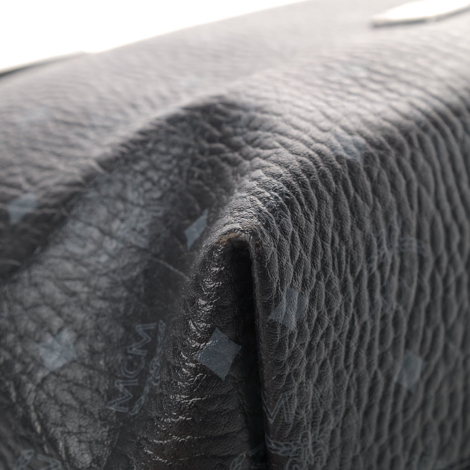 MCM Visetos Large Klara Hobo Black 5 of 5