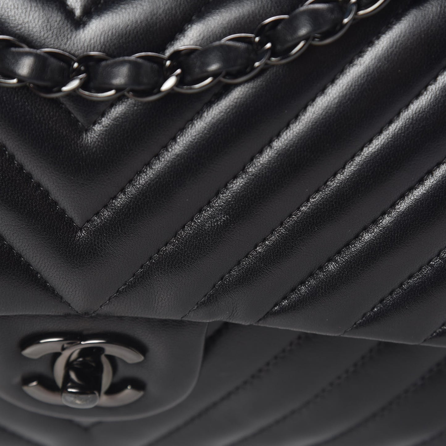 Lambskin Chevron Quilted Medium Double Flap So Black