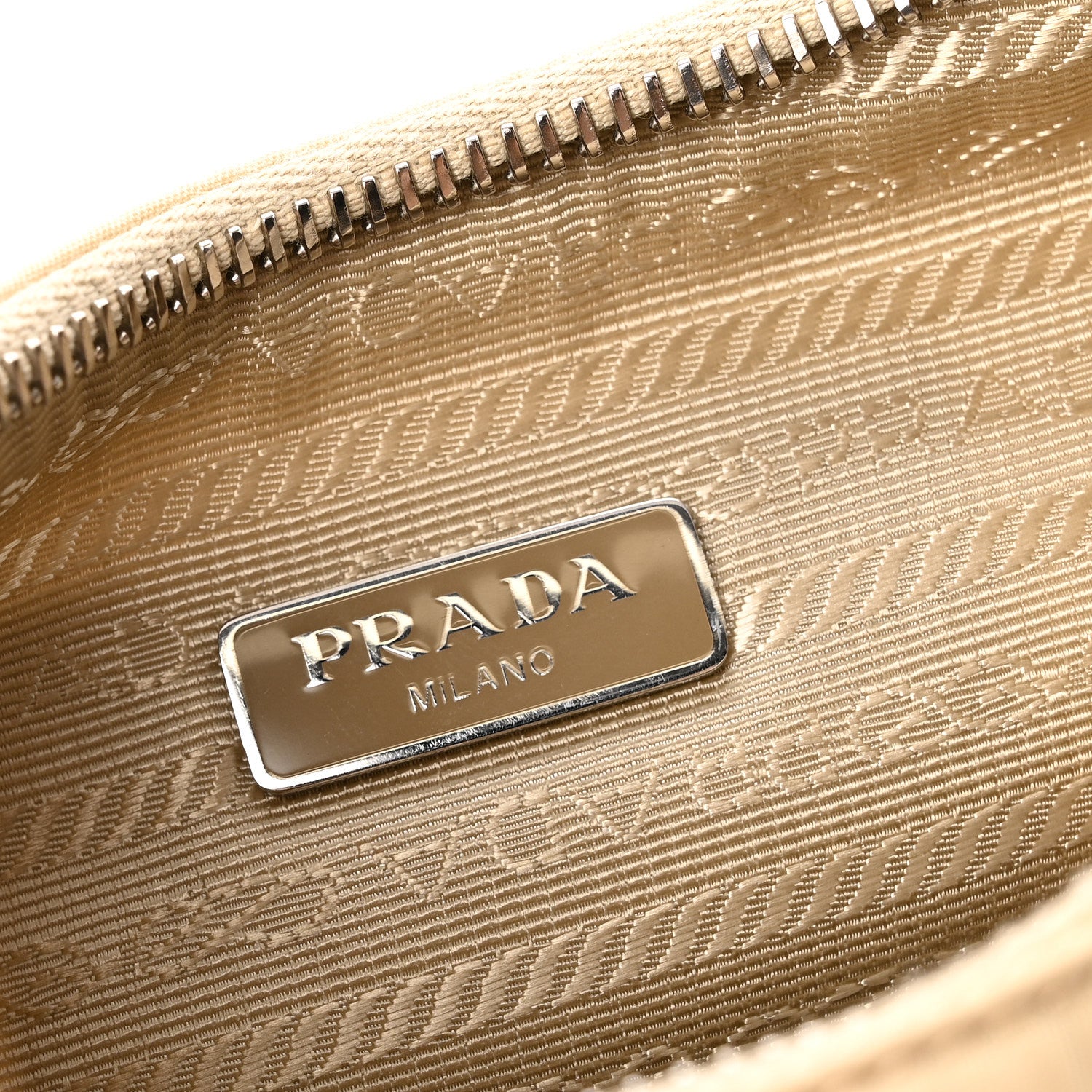 Prada Re-Nylon Saffiano Re-Edition 2005 Shoulder Bag Deserto 6 of 15