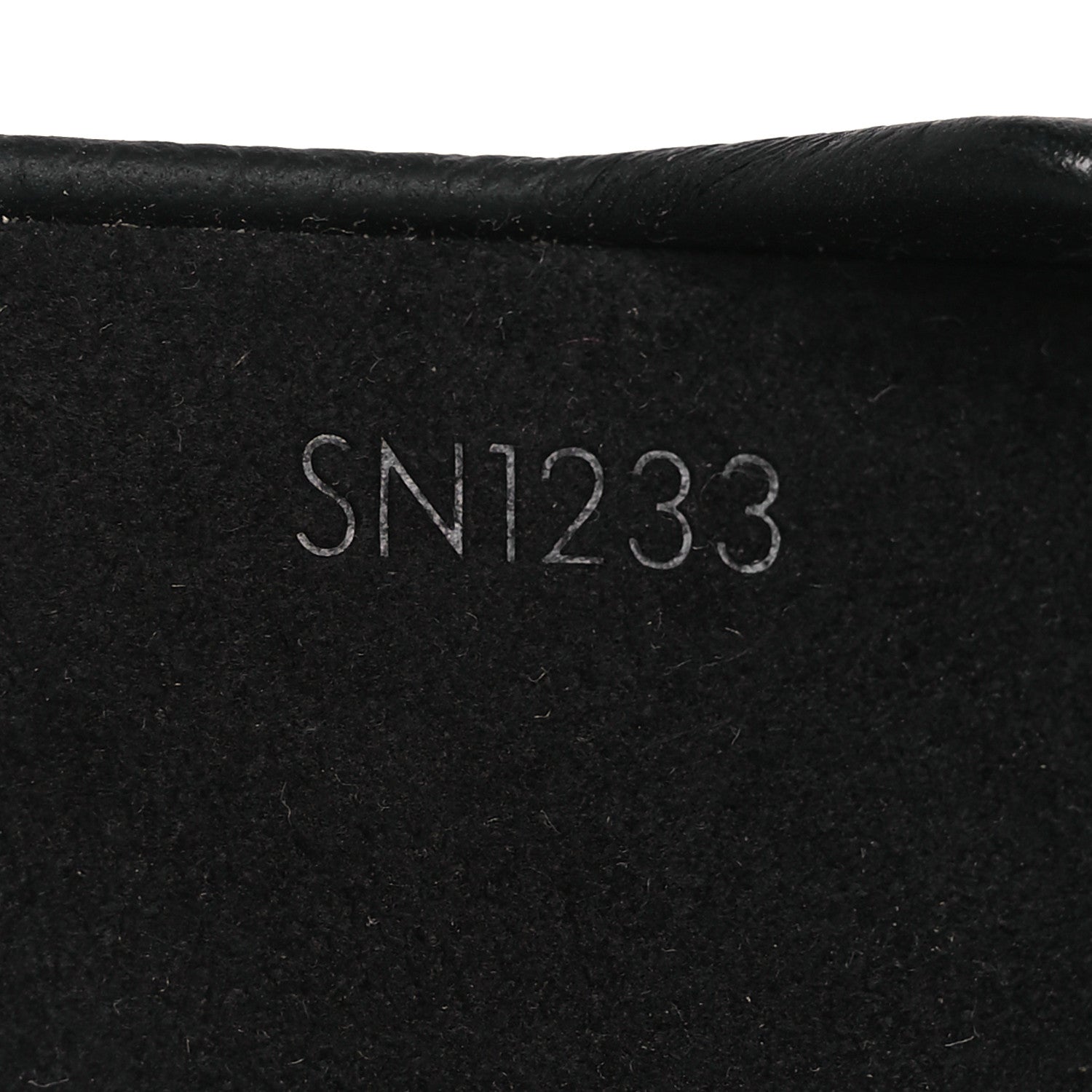 Louis Vuitton Monogram Pallas iPhone 14 Pro Max Bumper Black 6 of 7