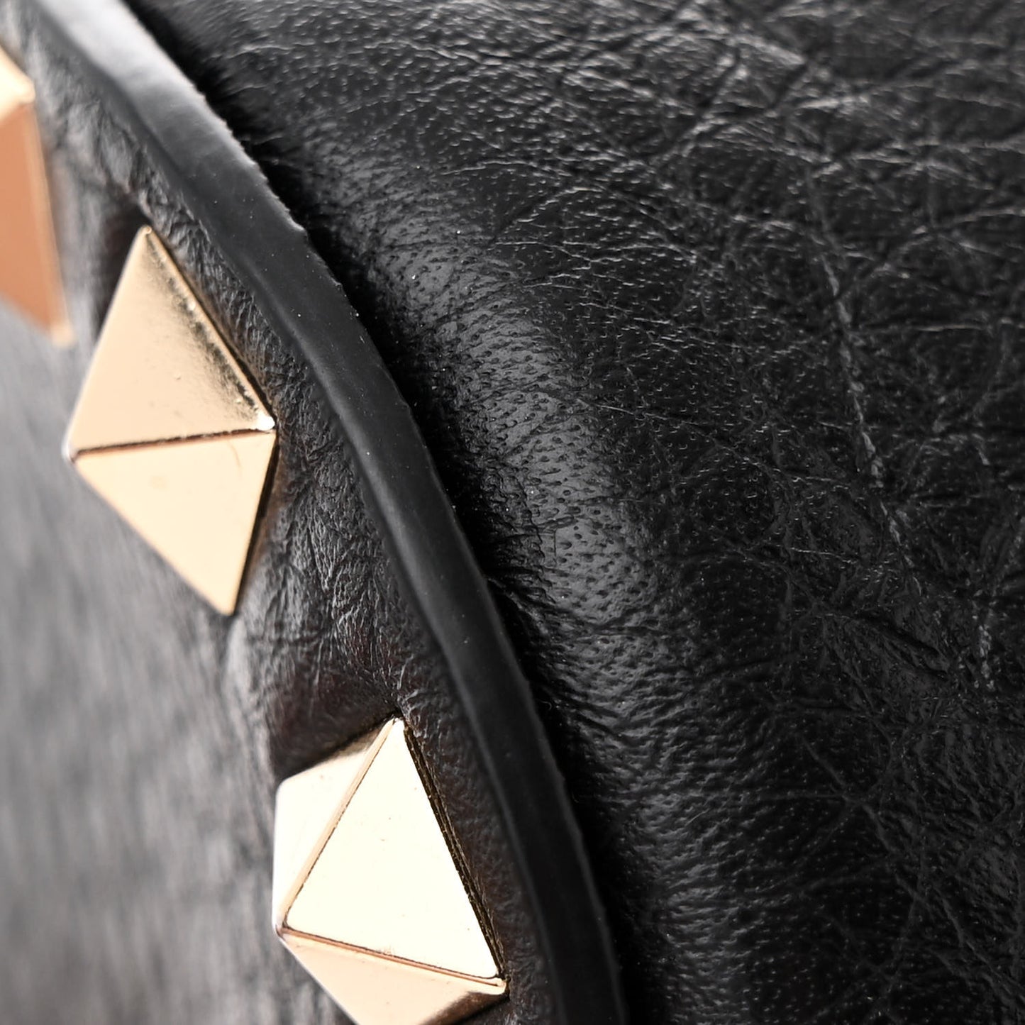 Pebbled Calfskin Rockstud Camera Crossbody Bag Black