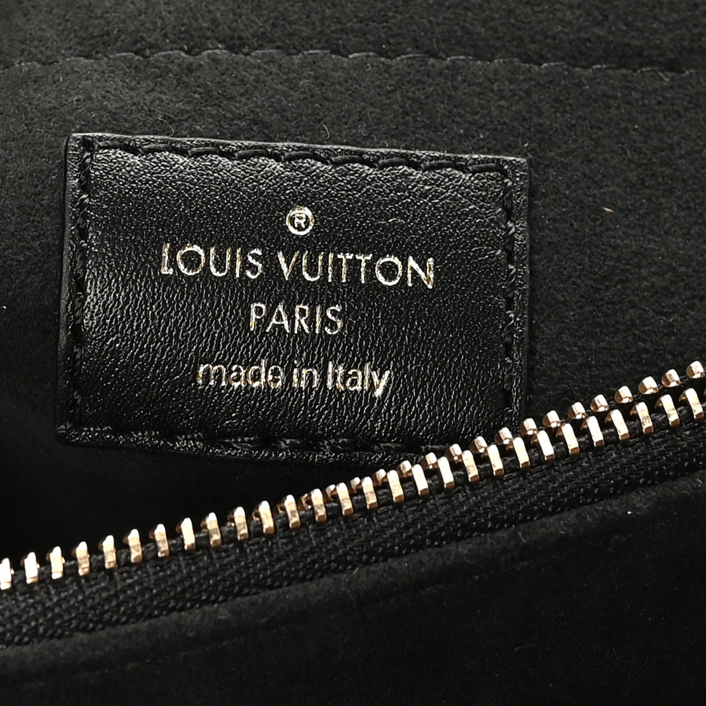 Calfskin Hold Me New Wave Black