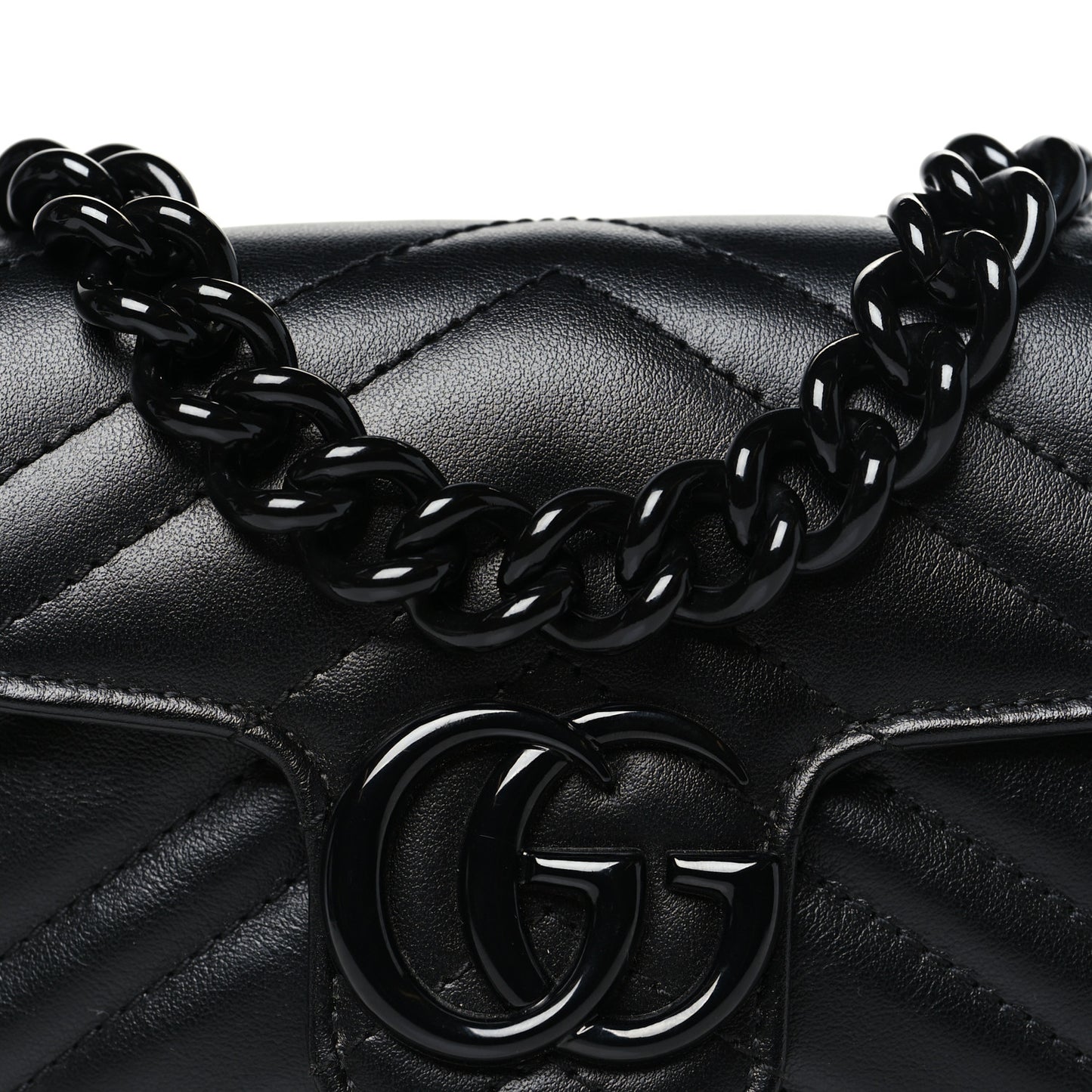 Calfskin Matelasse Monochrome GG Marmont Chain Belt Bag Black
