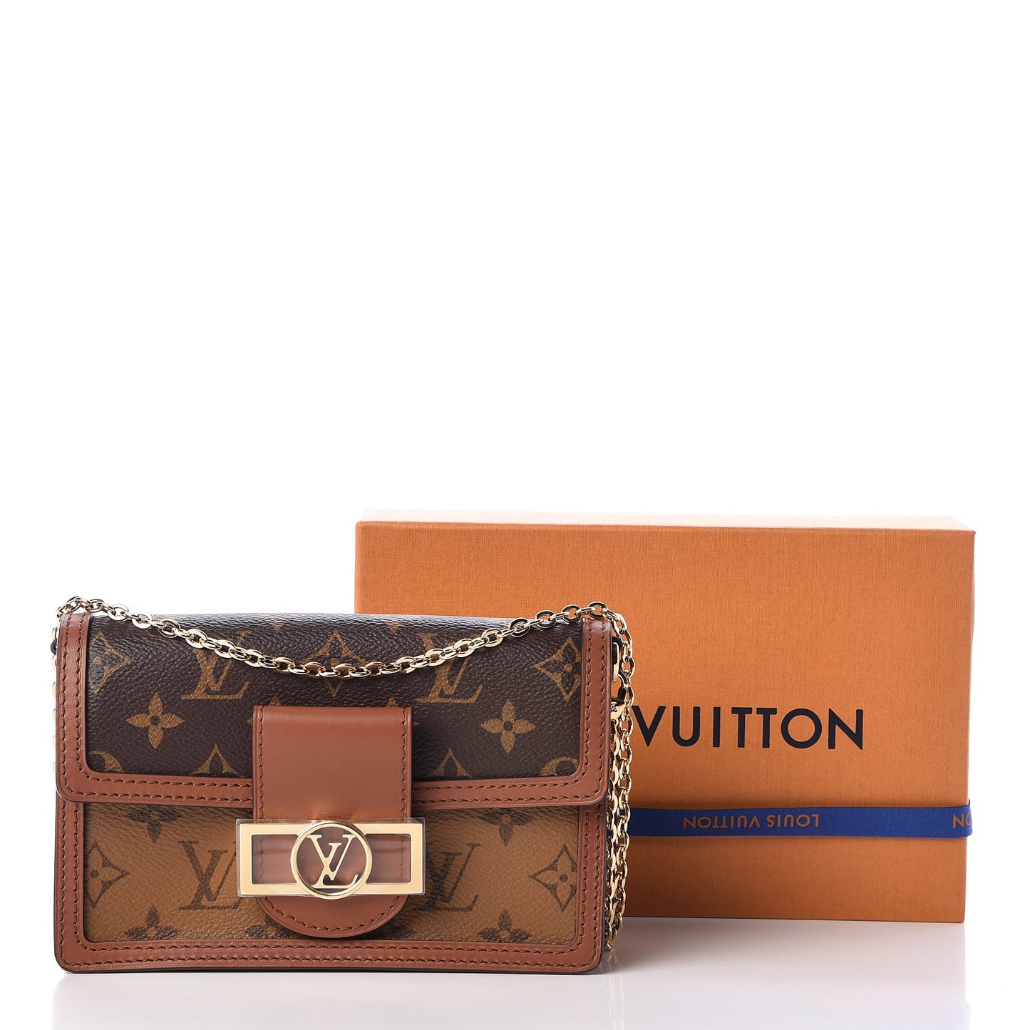Reverse Monogram Dauphine Chain Wallet