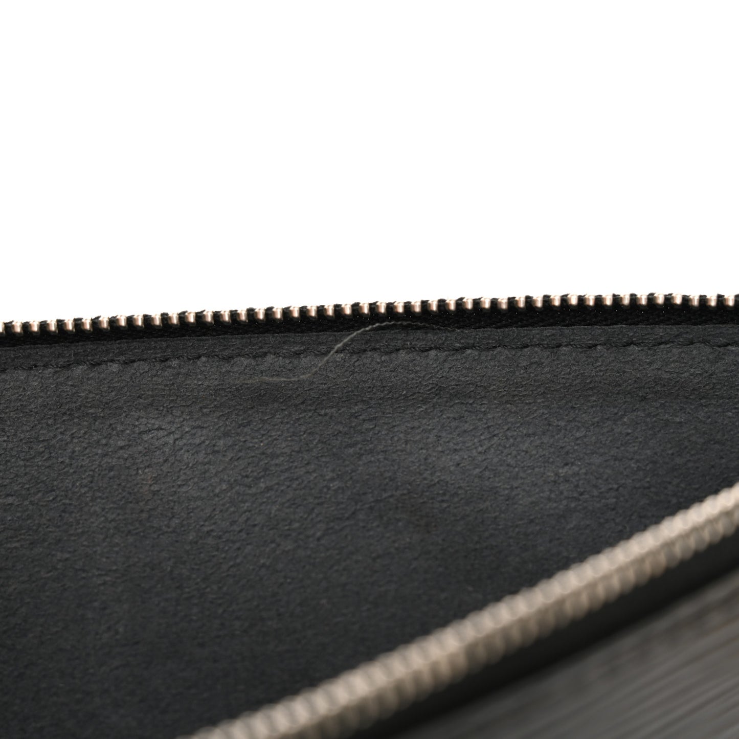 Epi Pochette Accessories 24 Black