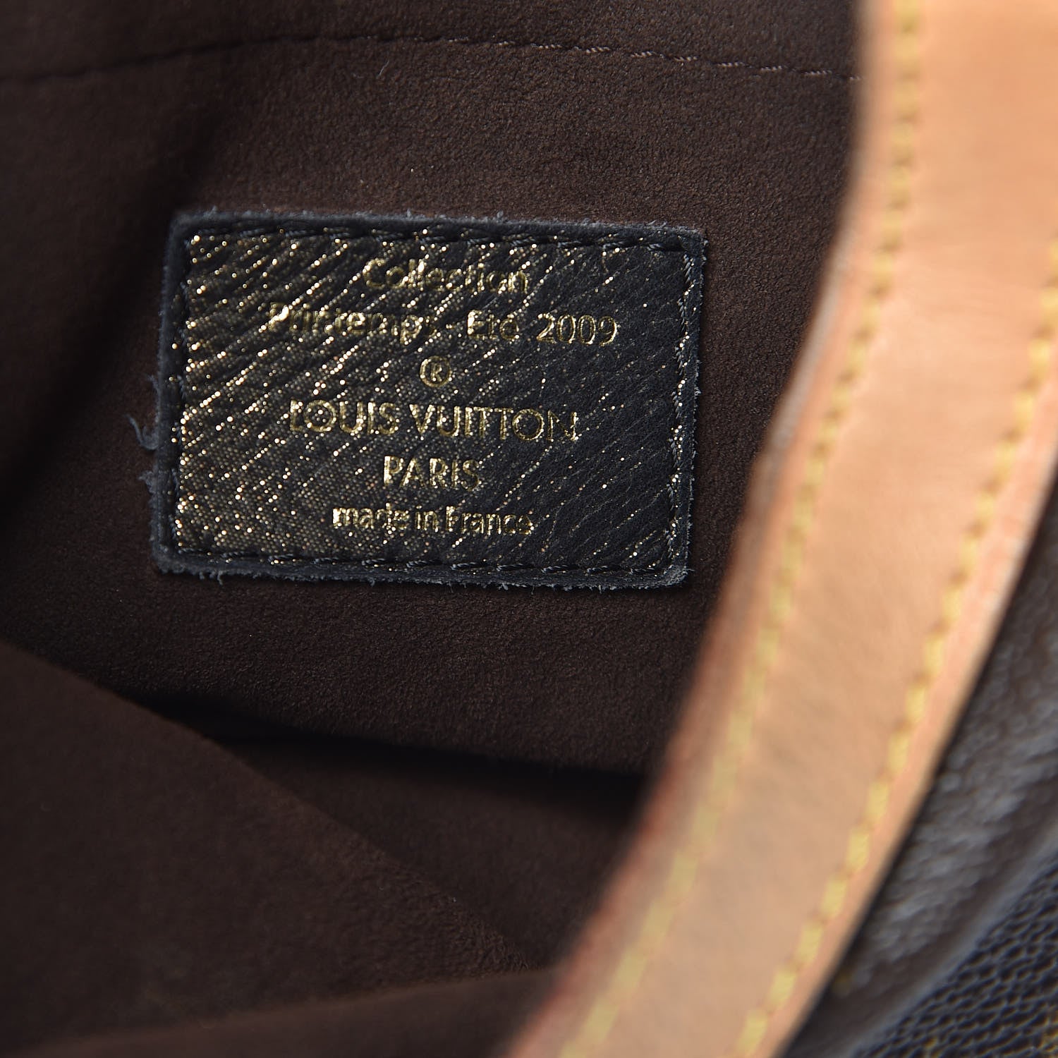 Louis Vuitton Monogram Kalahari GM 5 of 16