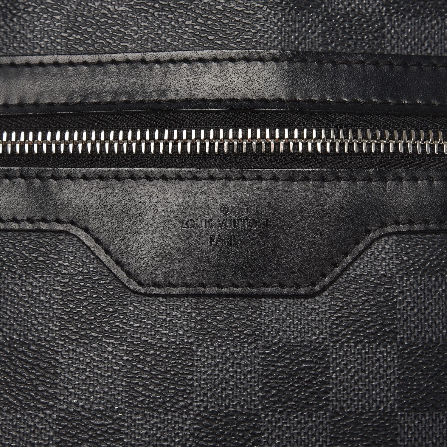 Louis Vuitton Damier Graphite Thomas 7 of 10