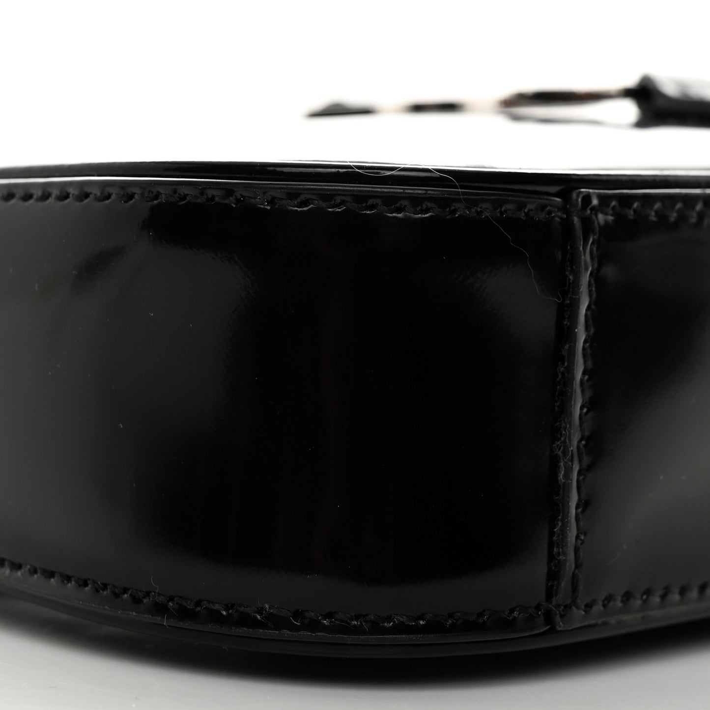 Patent Calfskin Le 5 A 7 Mini Hobo Black