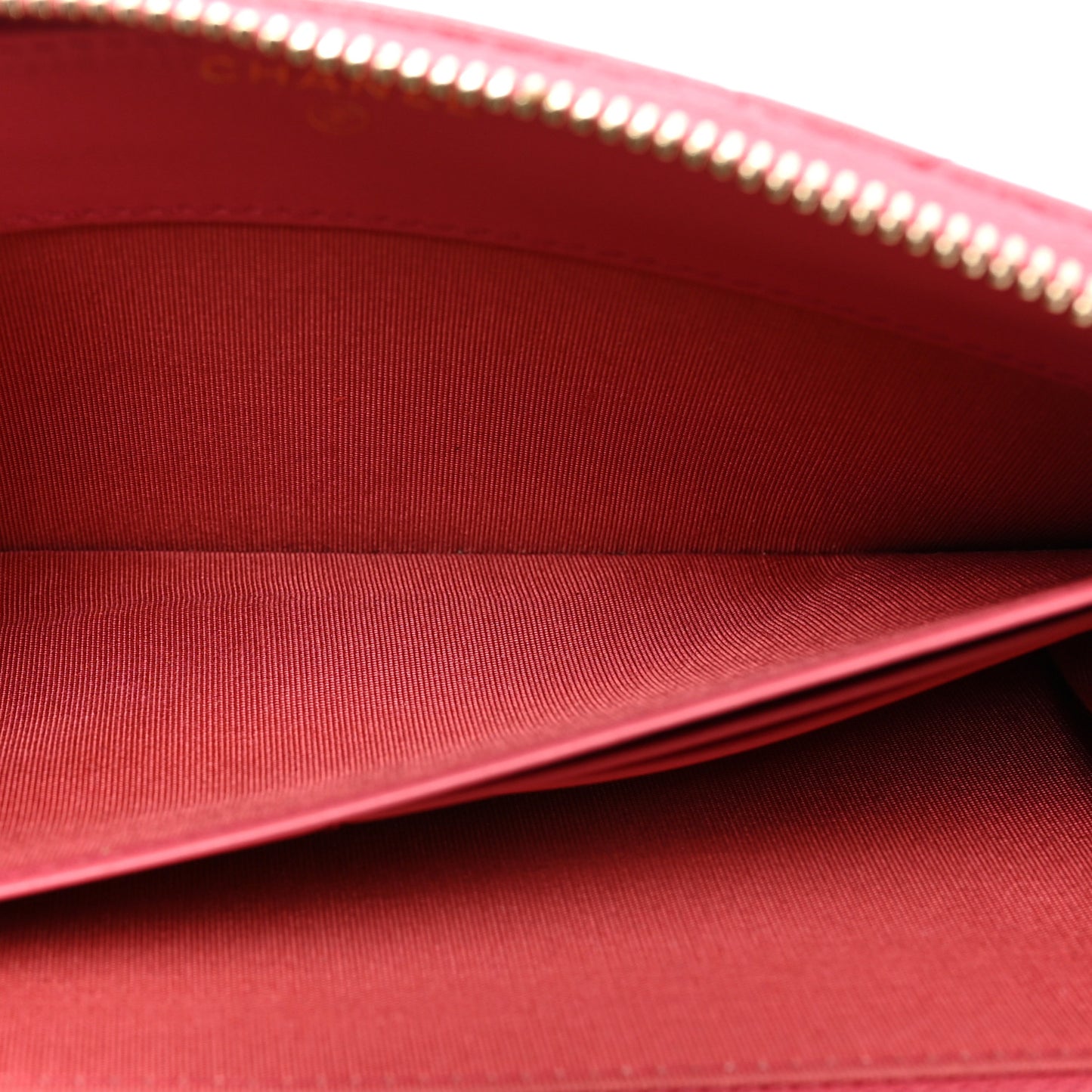 Lambskin Quilted Chanel 19 Zip Around Wallet Pink