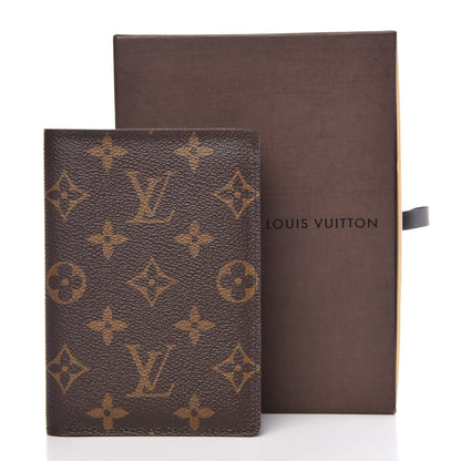 Louis Vuitton Monogram Passport Cover Wallet 8 of 8