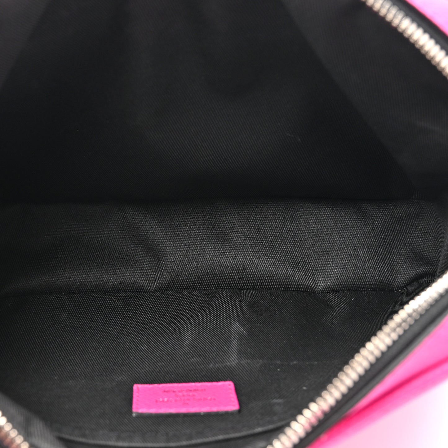 Taigarama Outdoor Messenger Fuchsia