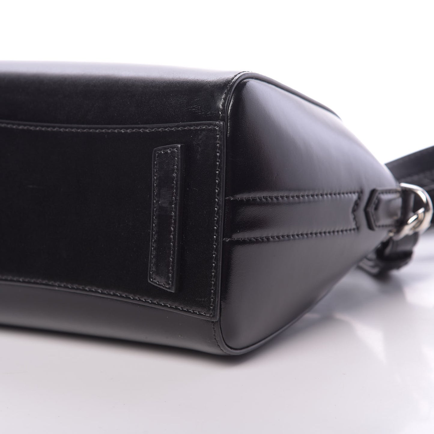 Shiny Lord Calfskin Mini Antigona Black