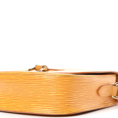 Louis Vuitton Epi Saint Cloud MM Tassil 7 of 13