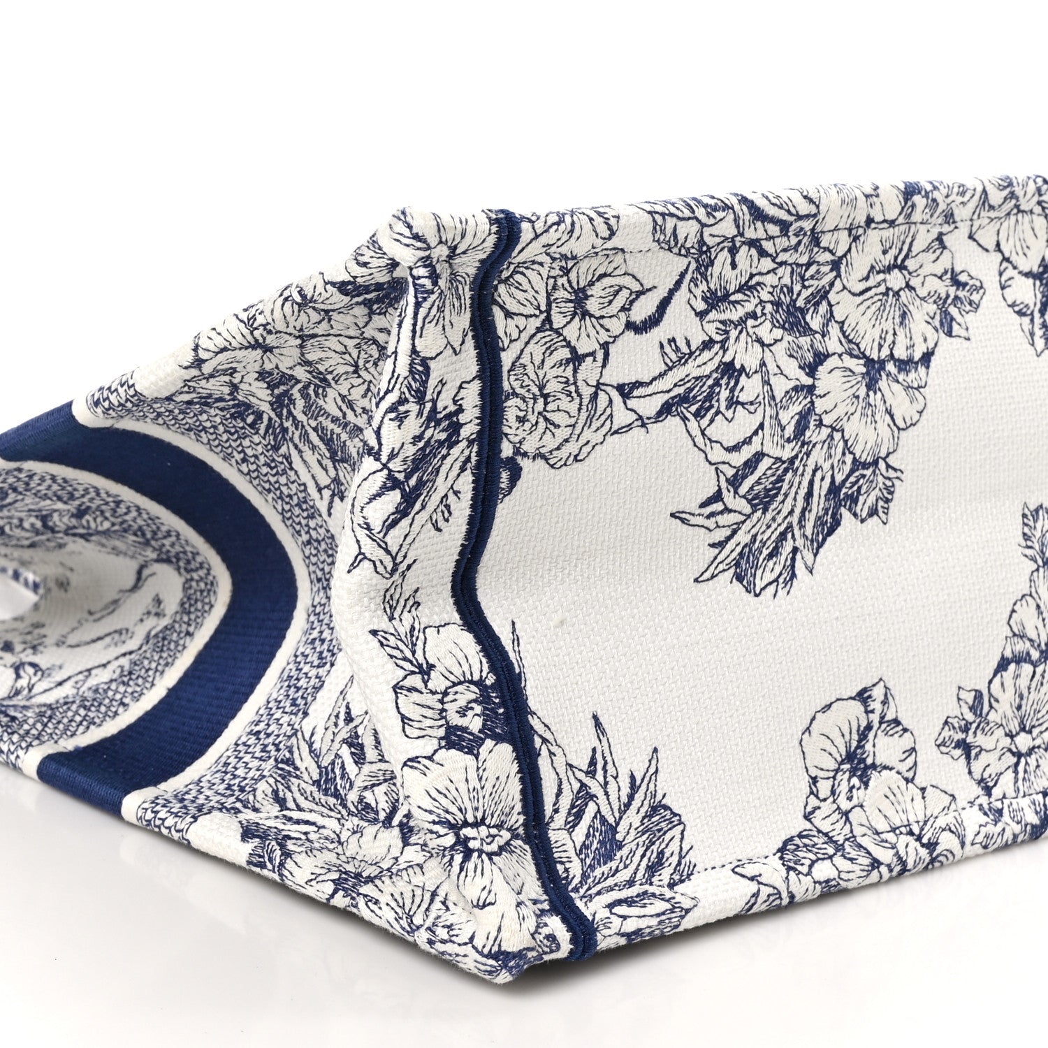 Christian Dior Canvas Embroidered Medium Reve d'Infini Book Tote Blue 8 of 9