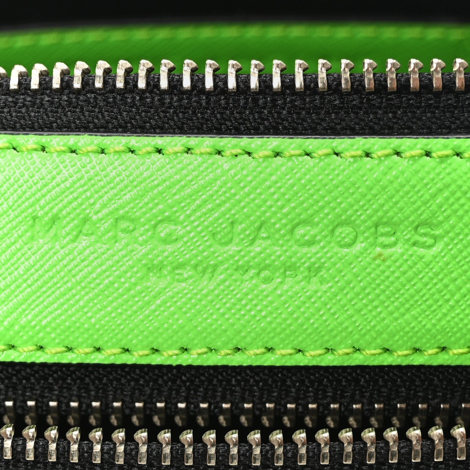 Marc Jacobs Saffiano Small Snapshot Camera Bag Bright Green 6 of 9