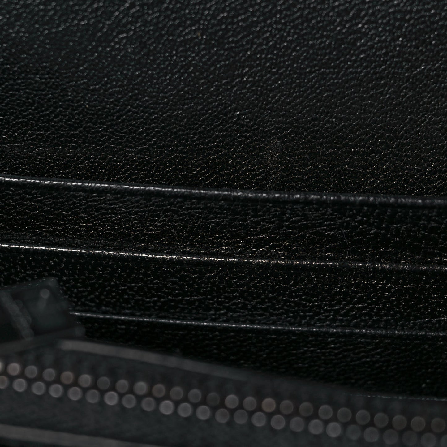 Lambskin Diamond Quilted Becky Chain Wallet Black