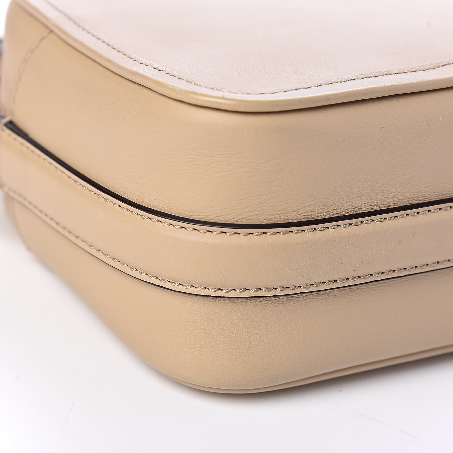 Fendi Vitello Century Opaco F is Fendi Camera Case Amido 10 of 11