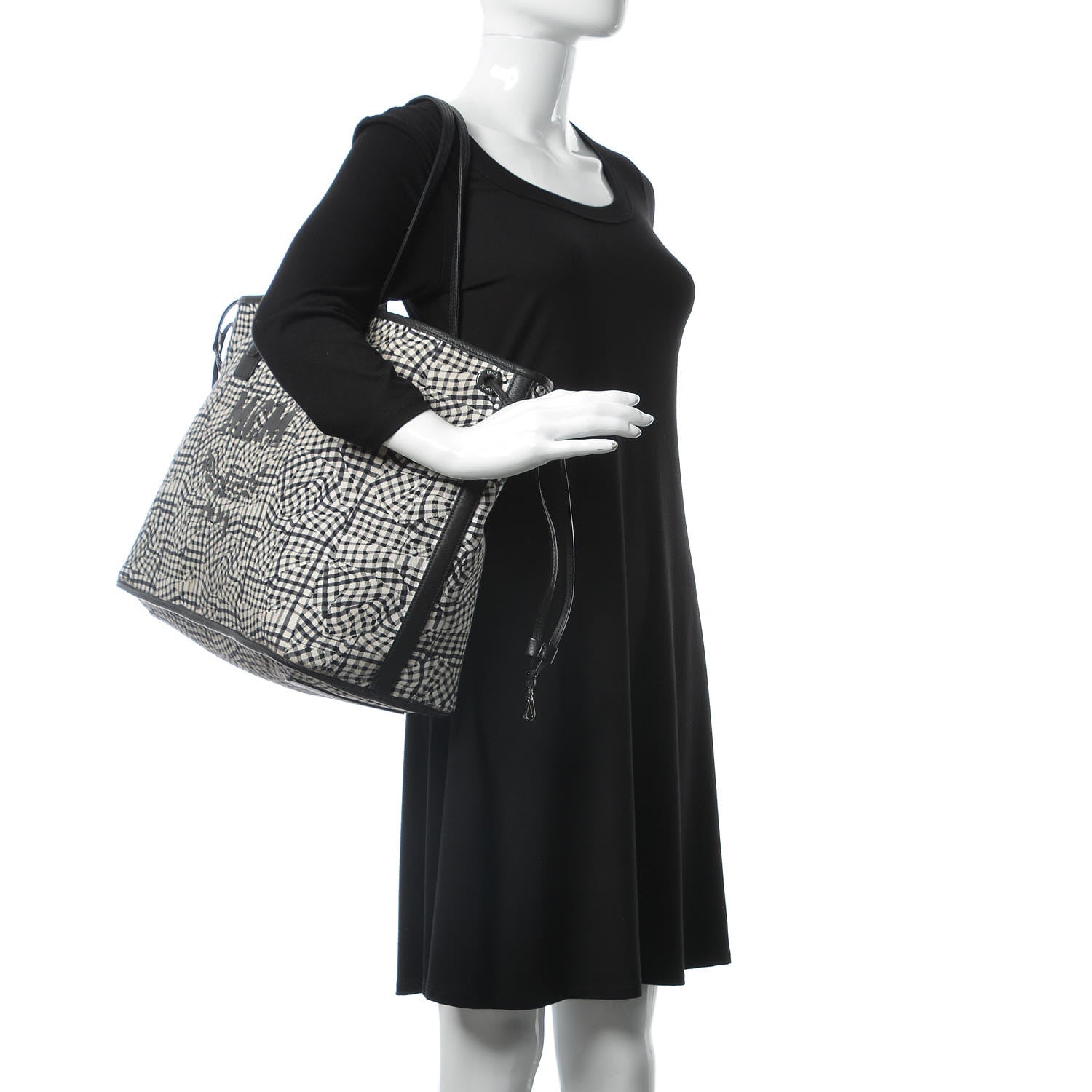 MCM Visetos Large Liz Reversible Shopper Tote Black 2 of 11