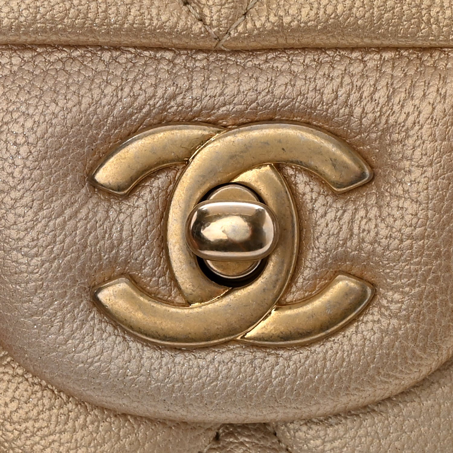 Chanel Metallic Goatskin Quilted Ombre Medium Double Flap Gold 17 of 18