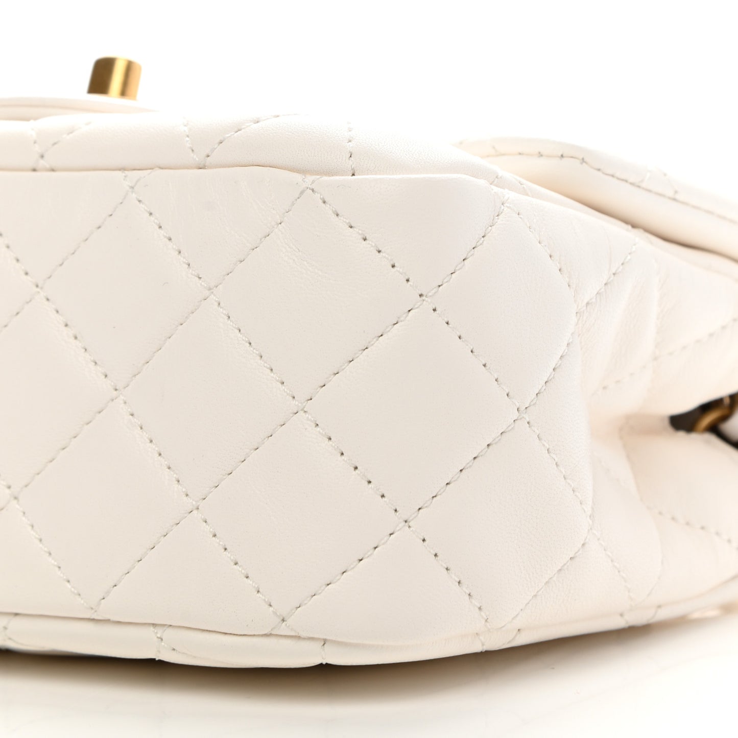 Lambskin Quilted Mini Pearl Crush Flap White