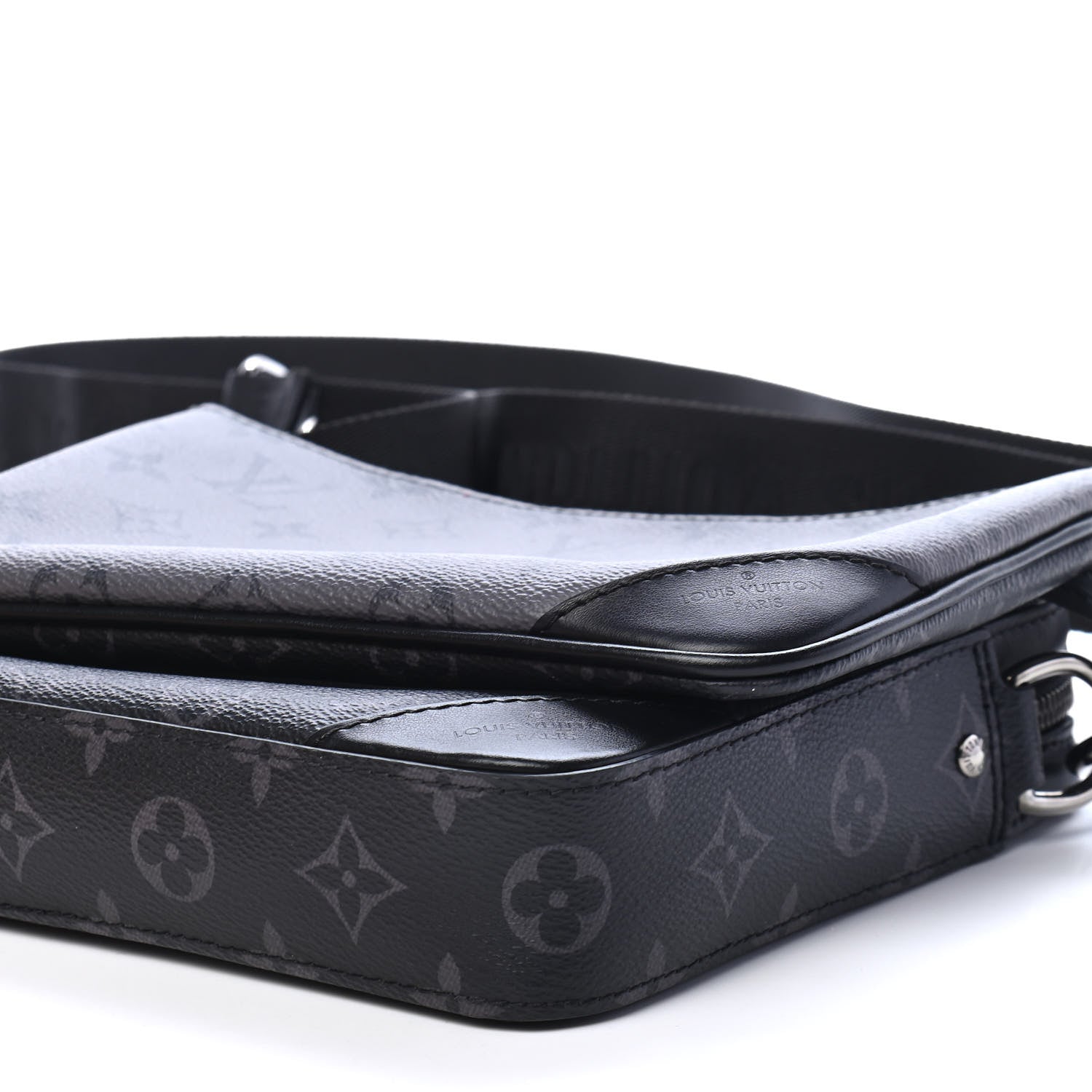 Louis Vuitton Reverse Monogram Eclipse Trio Messenger 10 of 11