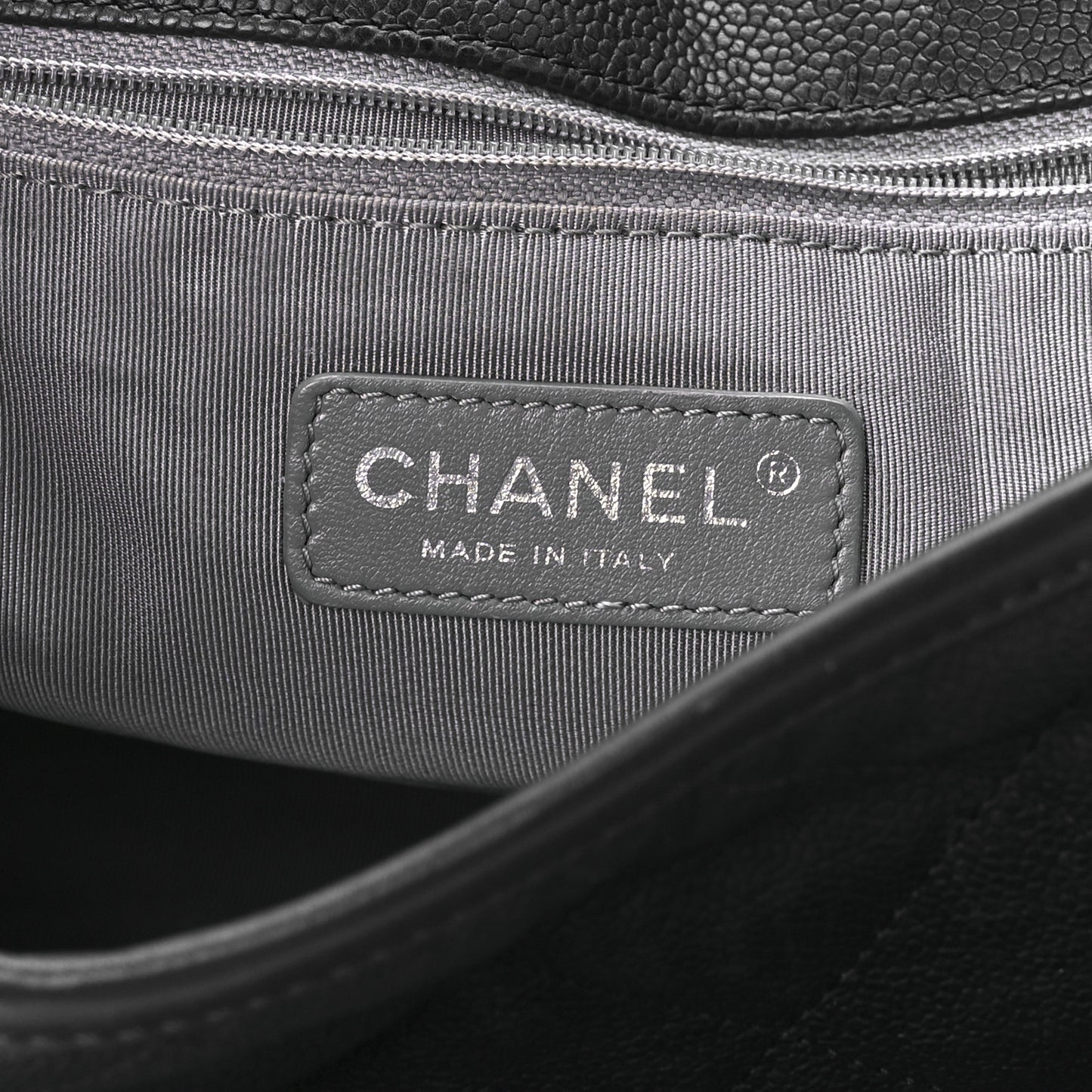 Caviar Quilted Large French Riviera Flap Black