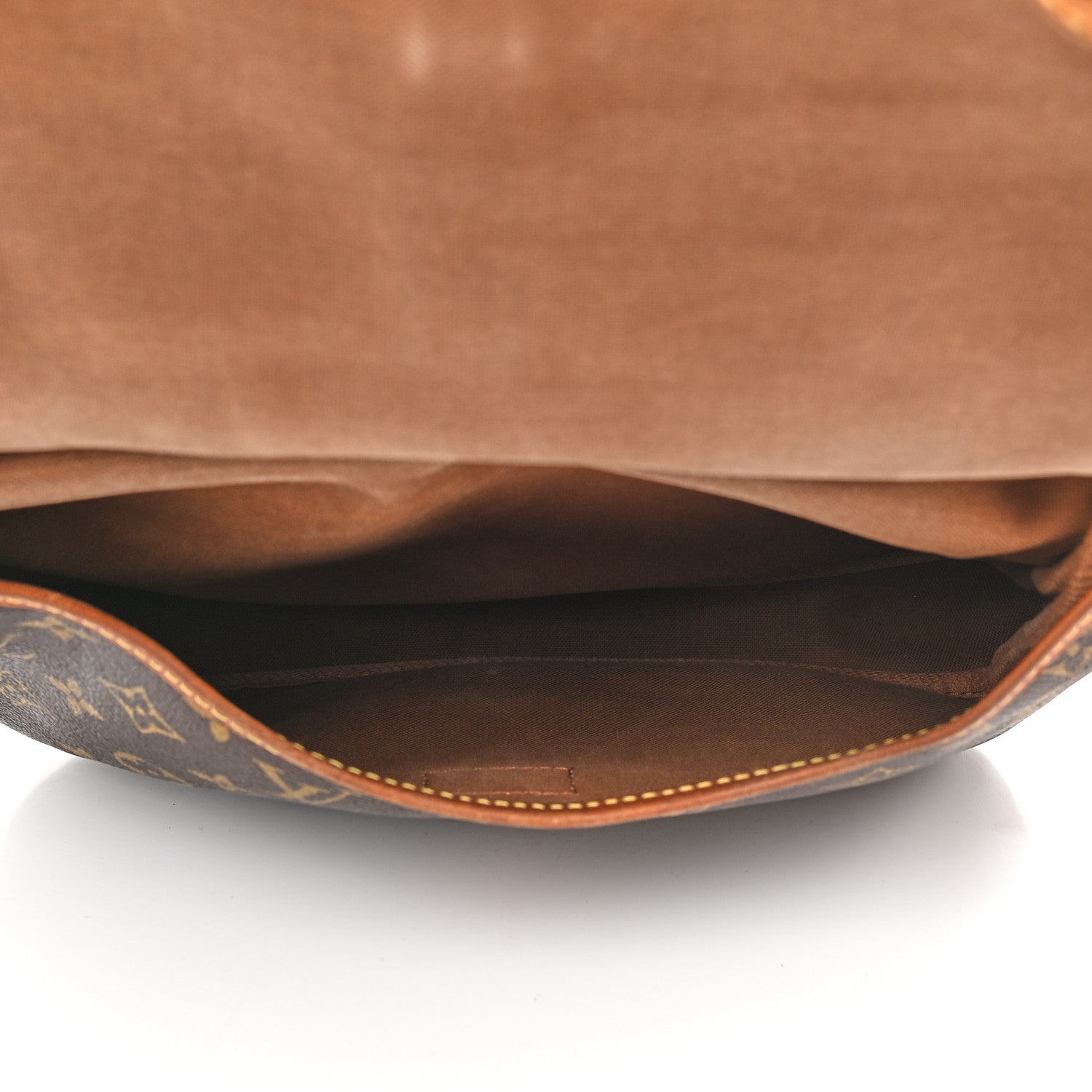 Louis Vuitton Monogram Saumur 30 6 of 17