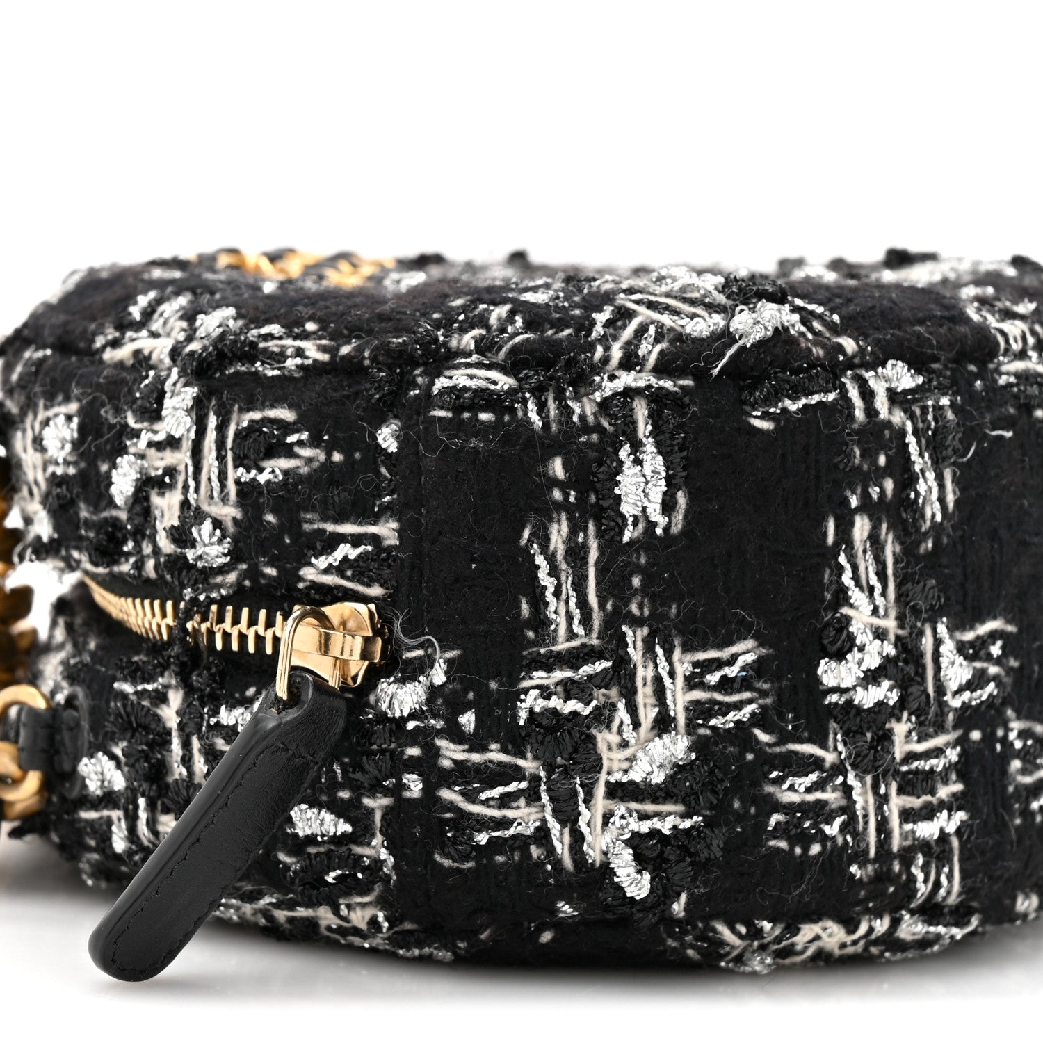 Chanel Tweed Quilted 19 Round Clutch With Chain Black White 10 of 10