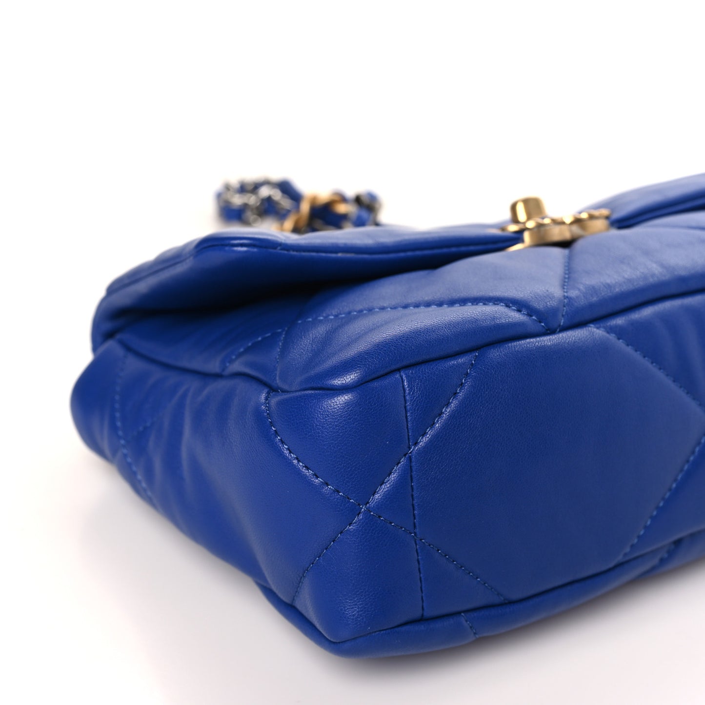 Lambskin Quilted Medium Chanel 19 Flap Blue