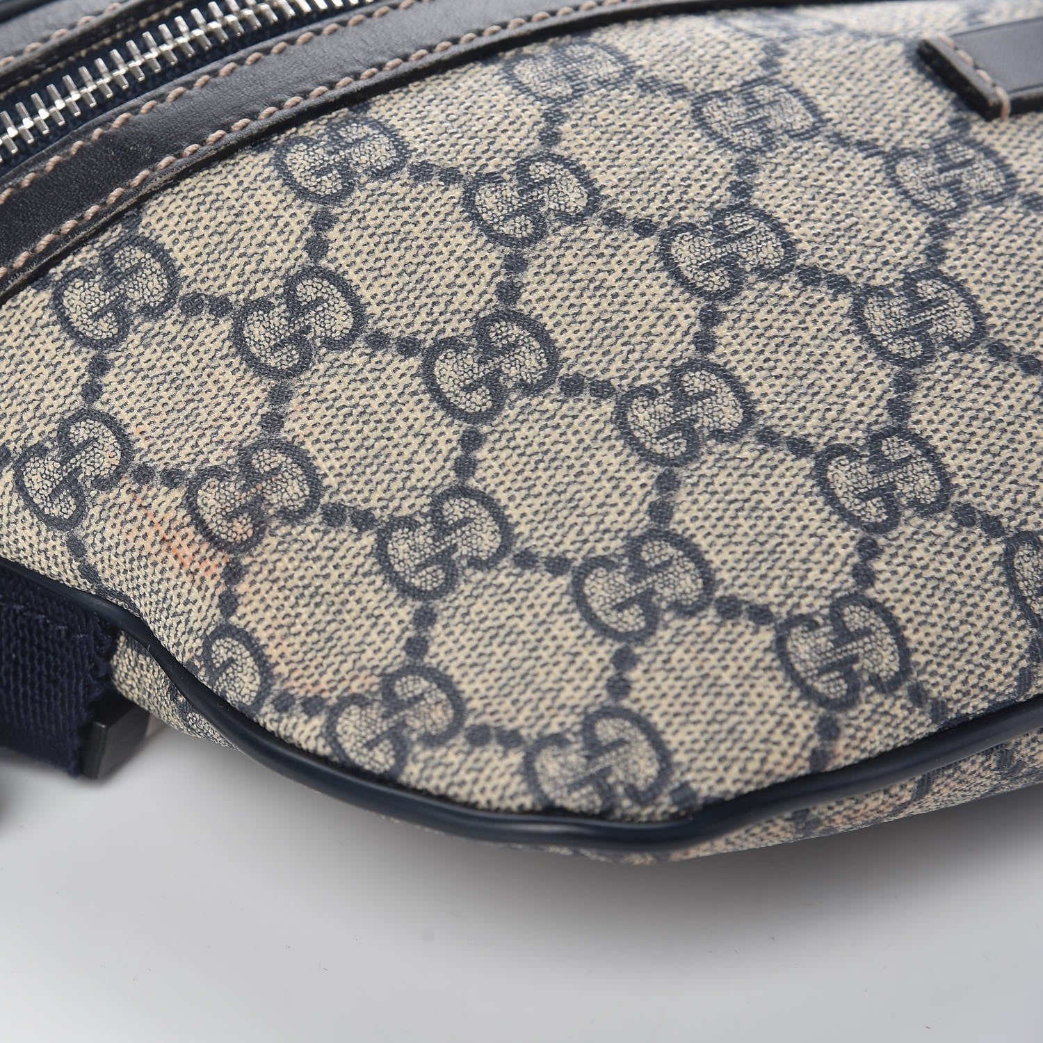 Gucci GG Supreme Monogram Belt Bag Navy 8 of 14