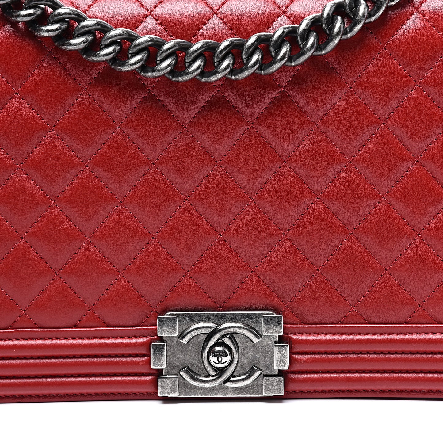 Lambskin Quilted New Medium Boy Flap Red