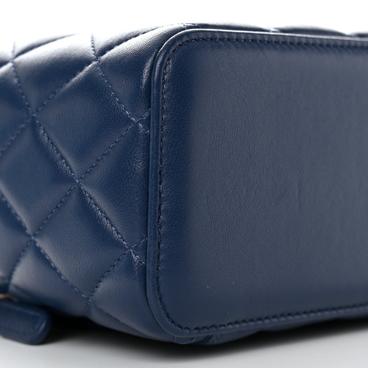 Lambskin Quilted Small Top Handle Vanity Case With Chain Dark Blue