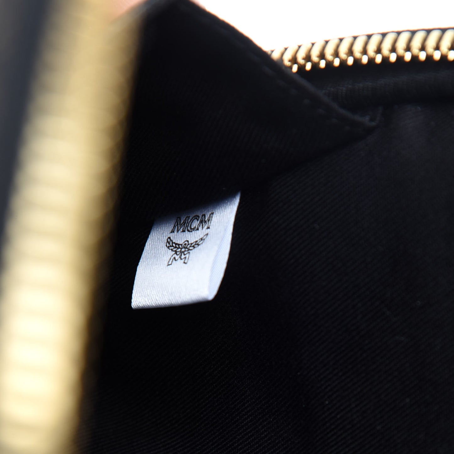 Gradation Visetos Small Stark Backpack Black Gold