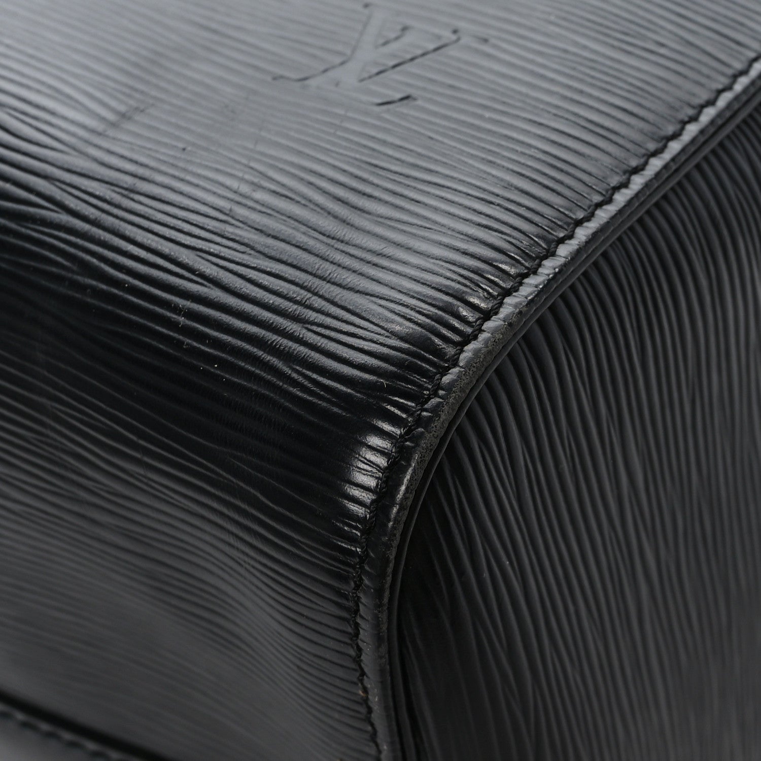 Louis Vuitton Epi Speedy 40 Black 8 of 9