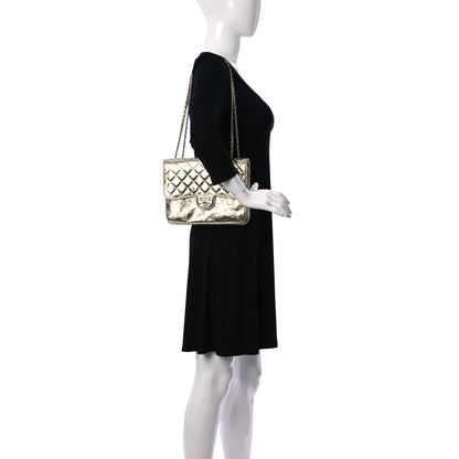 Chanel Metallic Crackled Calfskin Medium Clam's Pocket Flap Gold 2 of 11