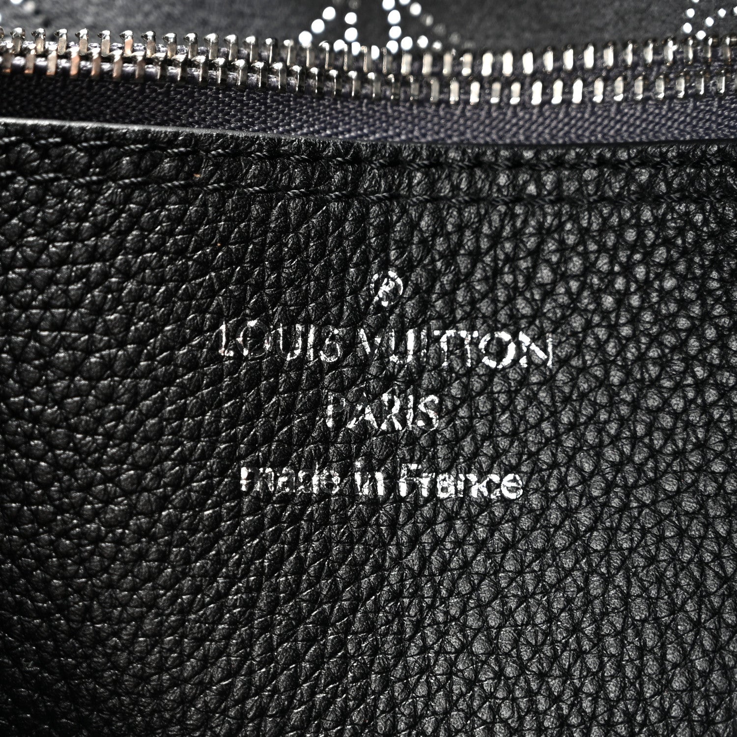 Louis Vuitton Mahina Carmel Hobo Black 6 of 9