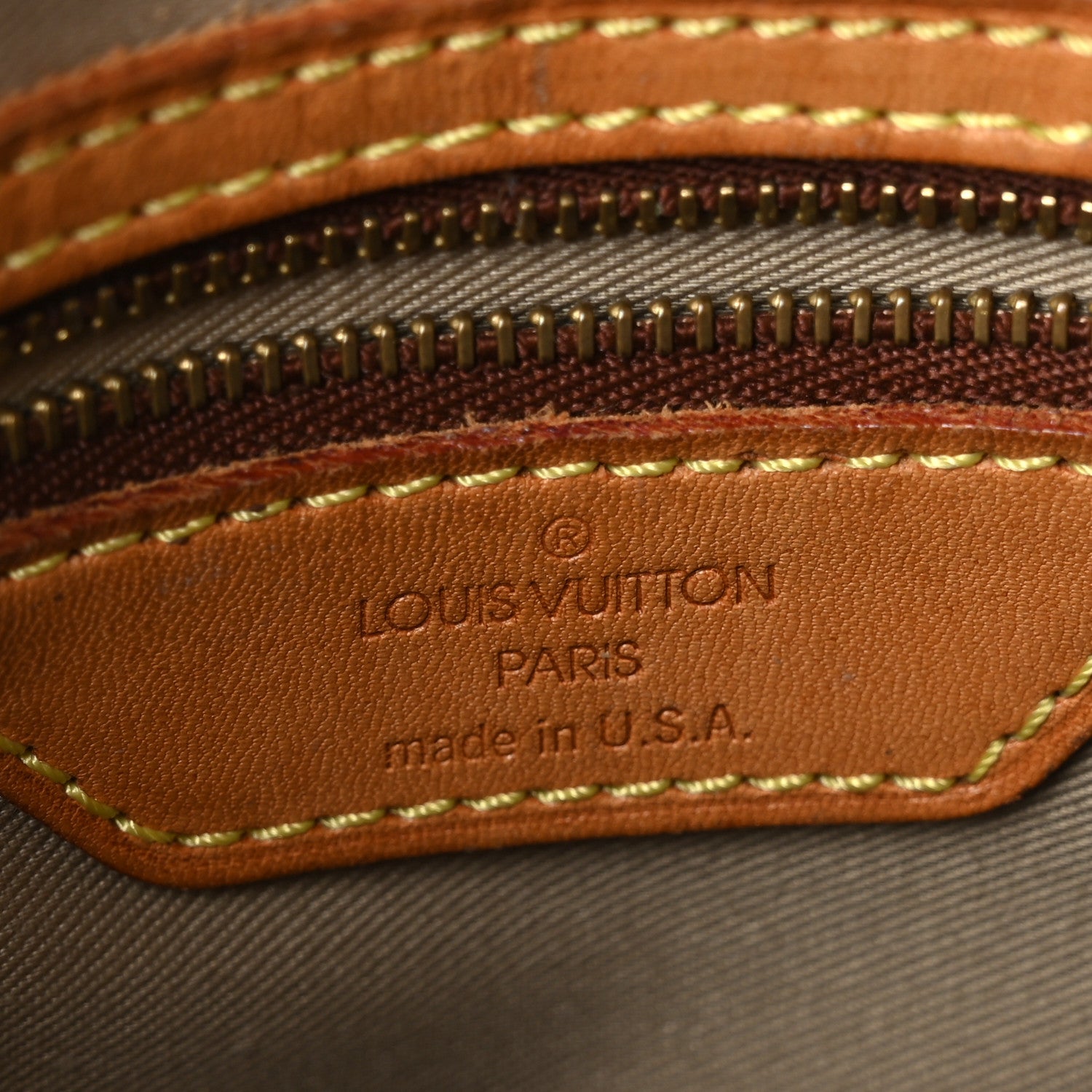 Louis Vuitton Monogram Petit Bucket 23 6 of 10