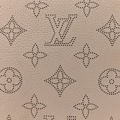 Louis Vuitton Mahina Babylone Chain BB Galet 7 of 14