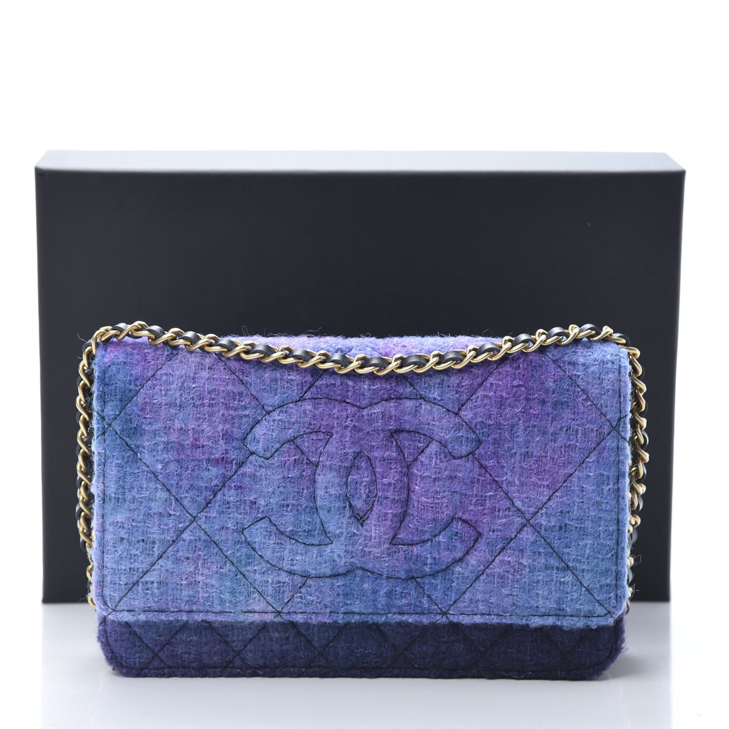 Tweed Quilted CC Wallet On Chain WOC Purple