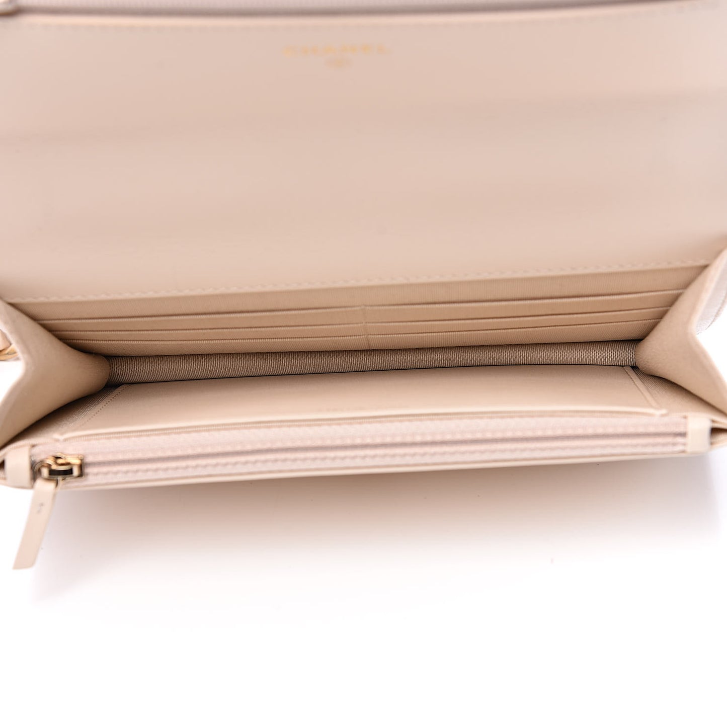 Goatskin Quilted 19 Wallet On Chain WOC Light Beige