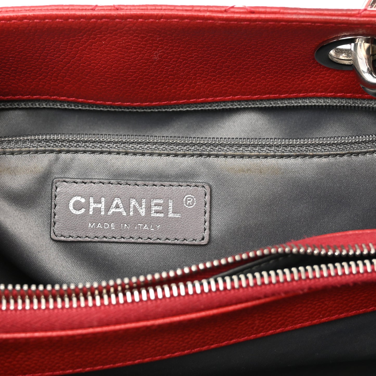 Caviar Quilted Grand Shopping Tote GST Red