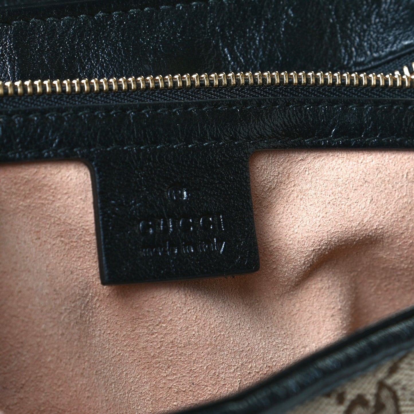 Monogram Matelasse Diagonal Small GG Marmont Shoulder Bag Beige Black